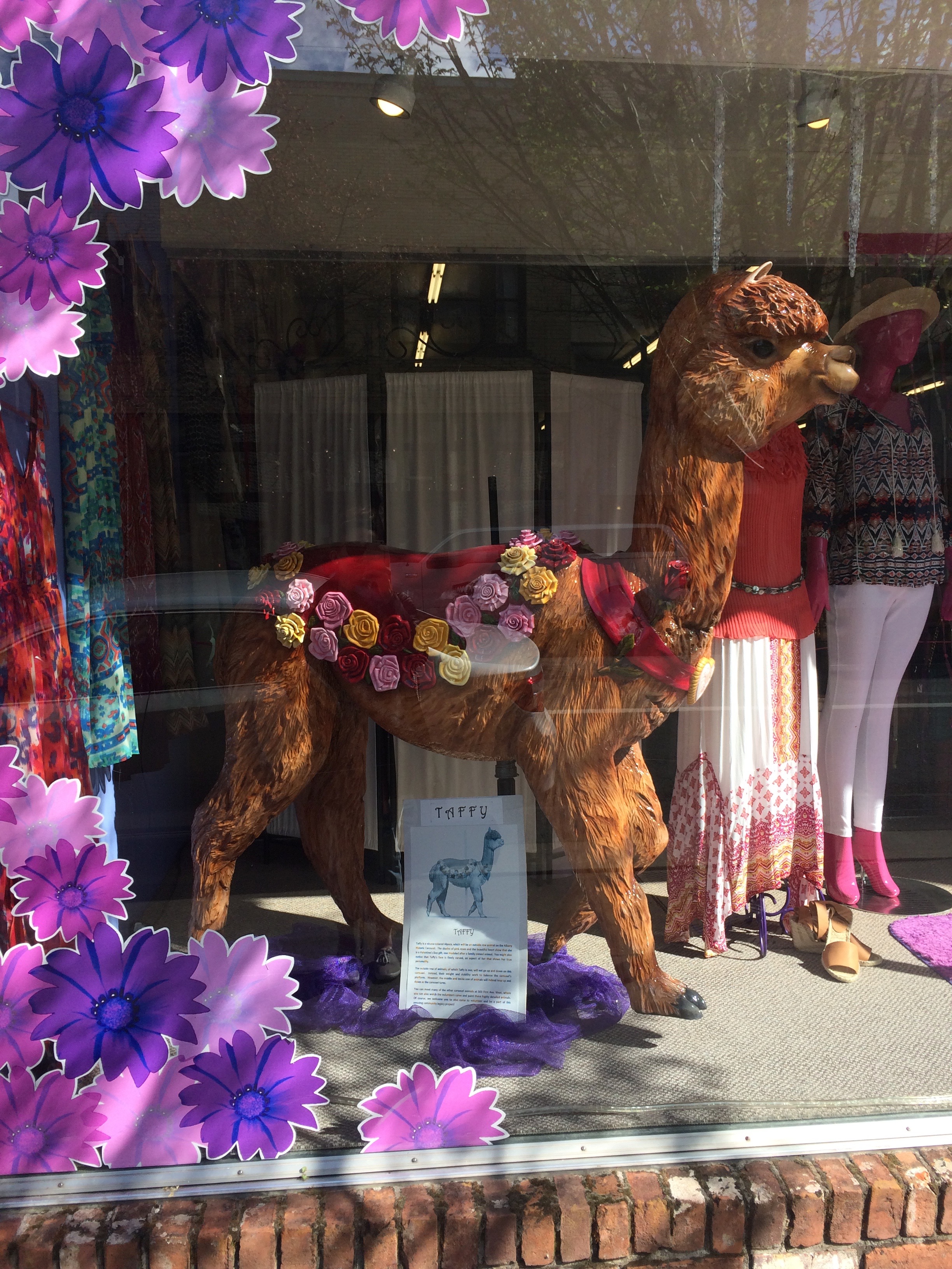 キティ カントレル ピューター製 ルーサイト 泳ぐアシカ 置物 オブジェ アート taffy-the-alpaca-albany-